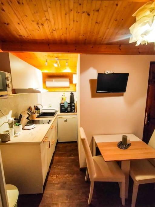 Le Chalet Sous L'Olivier Boulbon Ngoại thất bức ảnh
